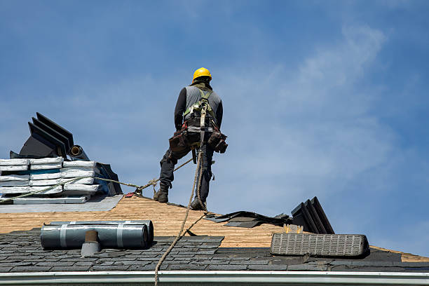 Professional Roofing technician working in Minneapolis, MN